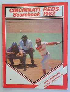 Cincinnati Reds Scorebook Game Program vs. Atlanta 1982 Dave Concepion - Picture 1 of 5