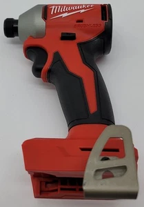 Milwaukee 3651-20 M18 18V 1/4" Hex 3-Speed Impact Driver - Picture 1 of 7