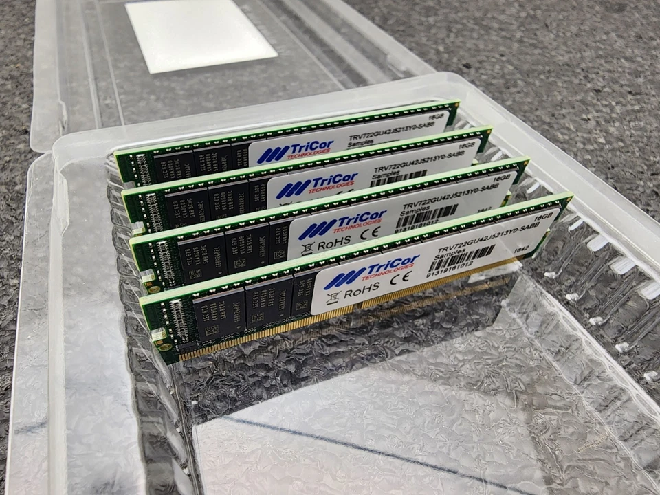 4x TriCore 16GB SO-DIMM Low Profile ECC RAM  Memory DDR4 TRV722GU42J5213Y0-SABB - Image 1 of 4