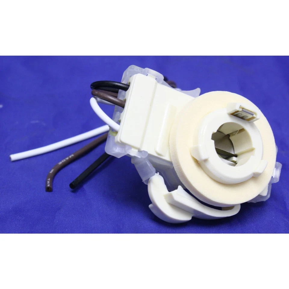 Enchufe de bombilla inferior delantero o trasero S-502 para Chevy Suburban Blazer cupé sedán K10 Foto 1 de 4