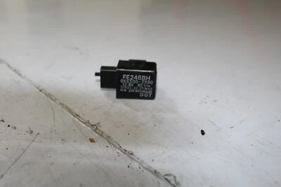 Yamaha FZ1 2007 OEM RELÉ MONTAJE CAJA DE FUSIBLES Foto 1 de 4