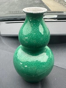 Chinese Antique Green Crack Glazed Vase China Qing Period 1800S-1899S - Picture 1 of 16