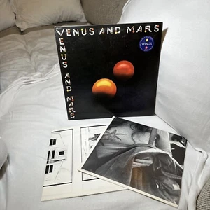 Wings "Venus And Mars" LP (1975) SMAS-11419 Vg+ Vinyl Record +2 OEM MINT POSTERS - Picture 1 of 9