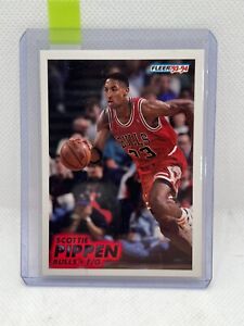 Scottie Pippen Chicago Bulls #32 NBA Basketball Card Ultra Rare 1993 Fleer