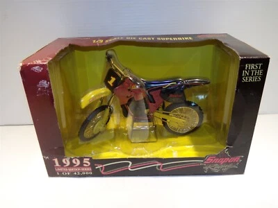 1995 Snap On Racing 1/9 Scale Honda Superbike First in the Series - Image 1 of 4