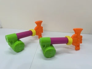 McDonalds Nickelodeon Trompete Wasserspritzer 1992 Happy Meal Spielzeug - 2 Stück - Bild 1 von 2