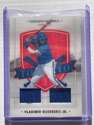 Muestras dobles Panini Chronicles-America's Pastime 2021 Vladimir Guerrero $1INICIO Foto 1 de 4