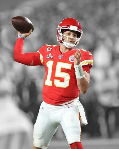 Kansas City Chiefs PATRICK MAHOMES Glossy 8x10 Photo Spotlight Print Poster Cover
