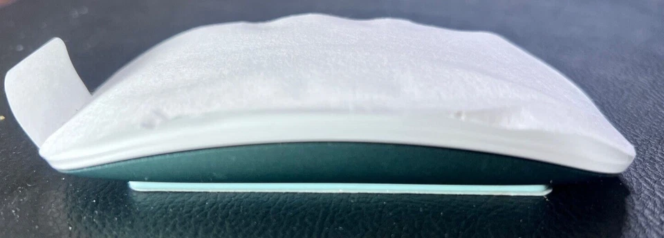 Apple Magic Mouse for Macs Green A1657 NEW - Image 1 of 4