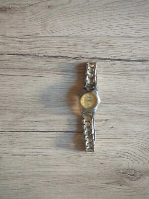 Hübsche Schöne **Platino Collection** Damen Armbanduhr  Edelstahl Gold Silber - Bild 1 von 2