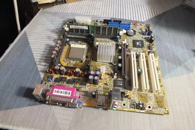 DFI PM11-EC, Socket 478, VIA P4M266 Motherboard +CPU 1.70GHz +RAM 512Mb. - Image 1 of 4