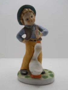 Vintage Arnart 5th Ave Junge mit Ente Porzellanfigur 6 Zoll hoch - Bild 1 von 7