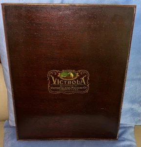 VICTOR  VICTROLA  WOOD CABINET PANEL  WITH LABEL  APPROX 12.5 X 16 INCHES - Picture 1 of 4