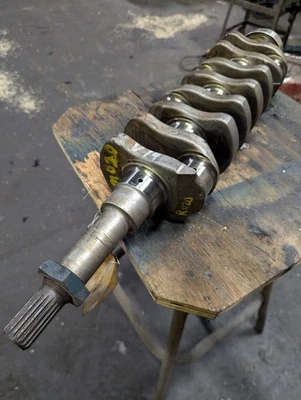 Kubota V1902/V1702 Crank Shaft  (B) - Image 1 of 4