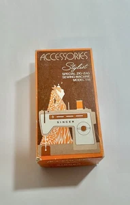 Accessori per macchina da cucire Singer vintage - modello 518 #381085 - Foto 1 di 12