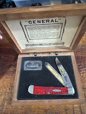 Cuchillo conmemorativo Case USA 6254 Trapper “The General” con 15 granos plata .999  Foto 1 de 4