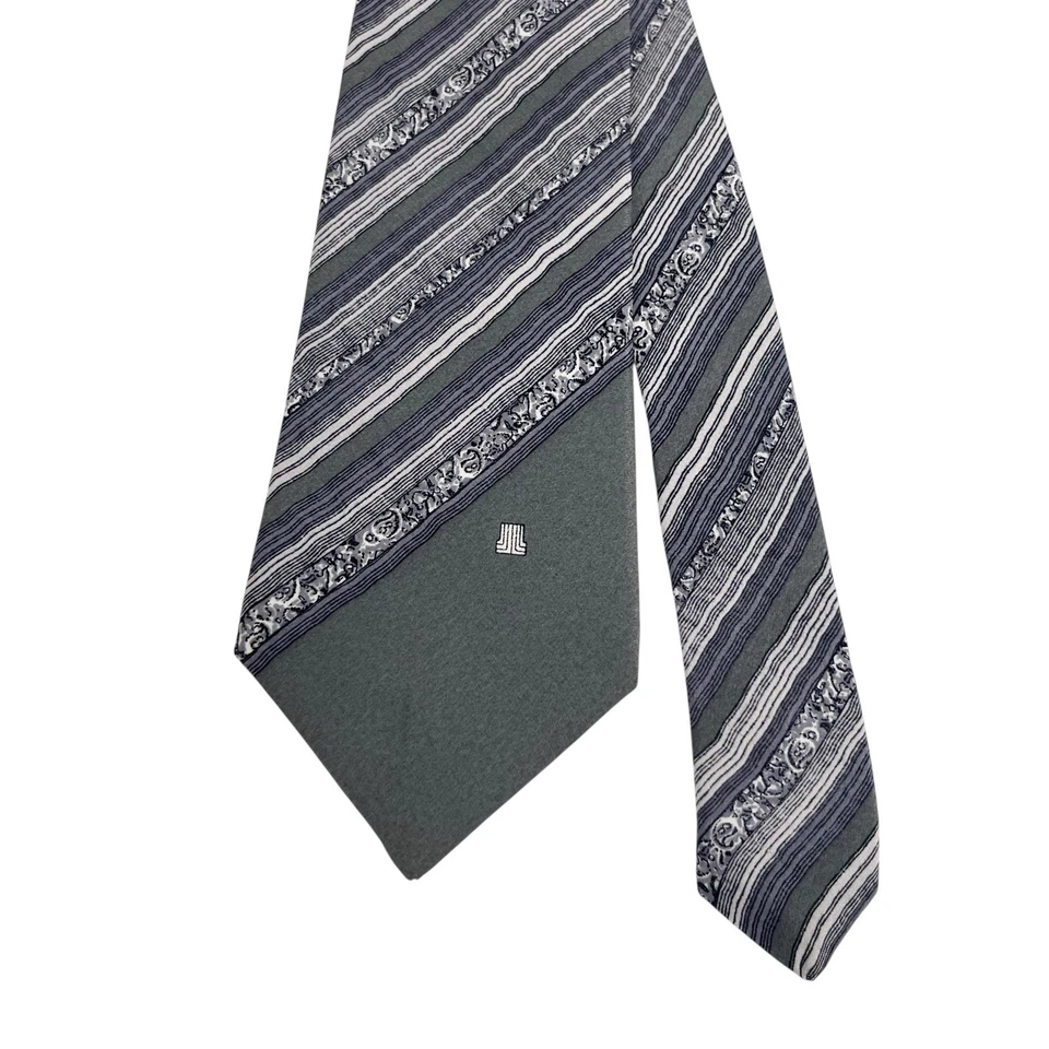 Corbata Lanvin Para Hombre De Colección Gris Gunmetal Rayas Logo Satinado Seda 3.25" (An) x 55.5" (L) Foto 1 de 4