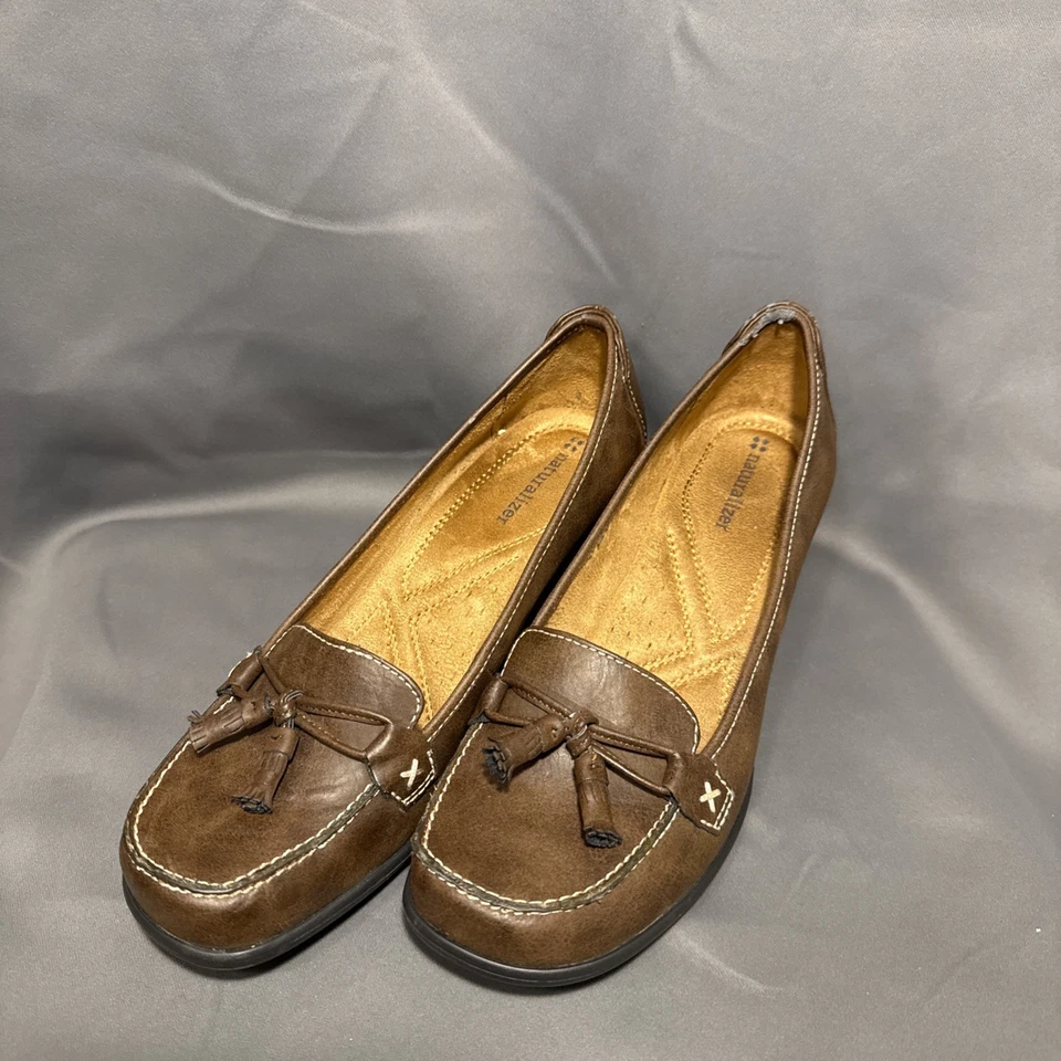 Naturalizer Brown Tassel Loafers With Heel Size 8.5M US - Image 1 of 4