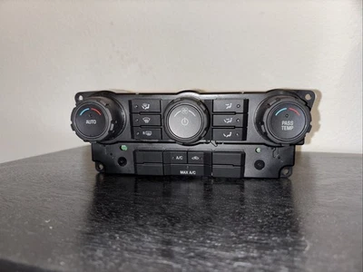 正品福特仪表板控制单元 AL8Z-19980-G — 第 1/4 张图片