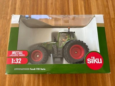 SIKU Farmer X991016090000 Traktor Fendt 720 Vario Zwillingsbereifung Werbemodell - Bild 1 von 4
