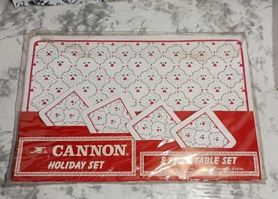 VTG Cannon Holiday 8 Pc Table Set Christmas Placement & Coaster Hearts Holly PVC - Image 1 of 4