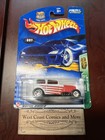 HOT WHEELS T-HUNT 7/12 WHITE WITH RED MIDNIGHT OTTO CAR METAL COLLECTION  NIP