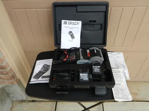 BRADY TLS 2200 PORTABLE LABEL PRINTER "WORKS" AC ADAPTER, BATTERY, INSTRUCTIONS - Picture 1 of 11