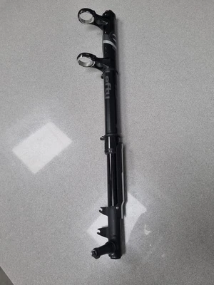 FORCELLA CANNONDALE LEFTY PBR 90 CERCHI 29" BUONE CONDIZIONI PROBLEMA RIMBALZO  - Immagine 1 di 4