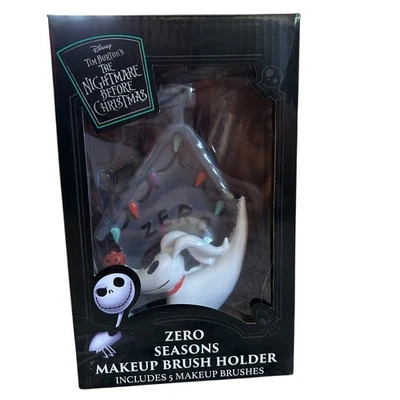 Disney Pesadilla antes de Navidad Zero Doghouse Maquillaje Pincel Soporte y Set Foto 1 de 4