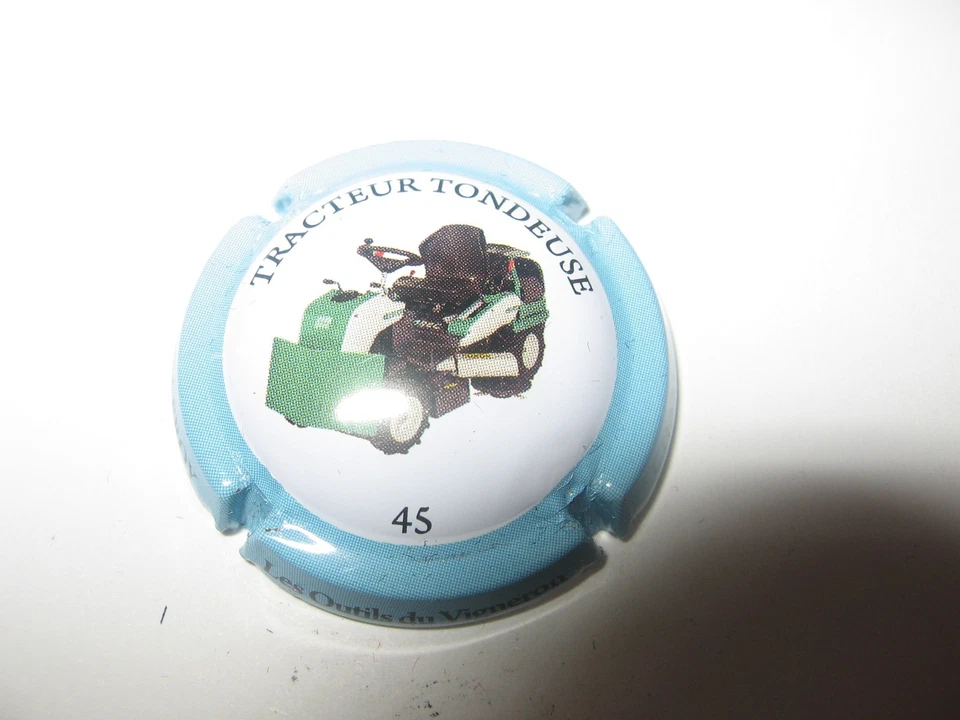 1 capsule de champagne Courty Leroy N°12ZR 45 - Photo 1/1