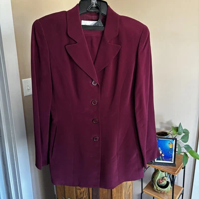 Hugo Buscati Silk 4 Button Blazer & Mini Skirt Suit Academia Old Money Womens 6 - Image 1 of 4