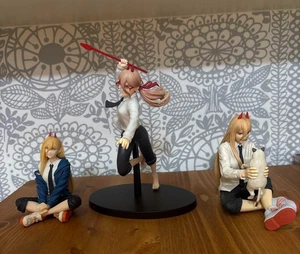Juego de 3 figuras eléctricas CHAINSAW MAN sin caja original Japón - Imagen 1 de 7