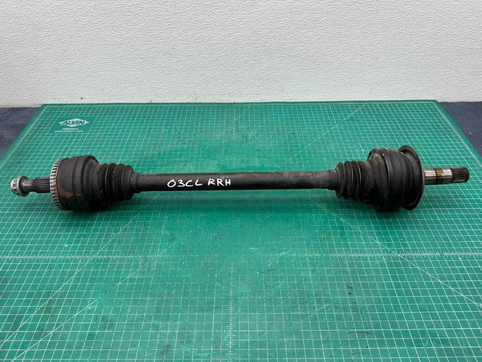 03-06 Mercedes-Benz CL500 C215 - EJE CV TRASERO IZQUIERDO O DERECHO OEM Foto 1 de 4