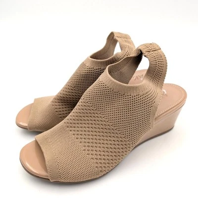 Sandalia de cuña con correa al tobillo Anne Klein Bree para mujer tejida arenisca talla US5 EU36 Foto 1 de 4