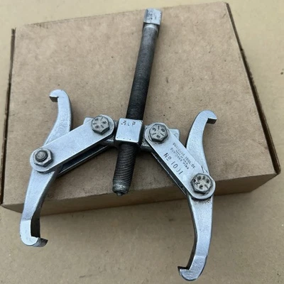 DE COLECCIÓN OWATONNA TOOL CO. 2 EXTRACTOR DE MANDÍBULA OTC No. 1001 Hecho en EE. UU. Buen Estado Foto 1 de 4