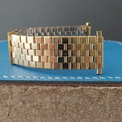 Vintage Gold Tone 17mm 18mm 19mm Classic Stretch Overlap NOS Unused Watch Band - Image 1 of 4
