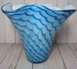 ART GLASS HAND BLOWN VASE RUFFLE RIM SIGNED LARGE BLUE SWIRL HOBBS - Picture 1 of 5