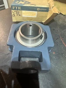 *open IPTCI BEARINGS Take Up Bearing Mounted Units: UCT212-39, Insert, 2 7/16 - Picture 1 of 3
