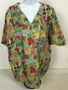 Scrubs Women Top Size XL Green with Colorful Flowers V neck 1 Front Pocket - Picture 1 of 12