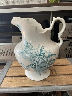 Antigua jarra de agua Ewer Knowles Taylor KT&K California verde crisantemo Foto 1 de 4