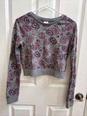 Sudadera Abercrombie & Fitch Mujer Gris Púrpura Floral Recortada Pullover - XS Foto 1 de 4