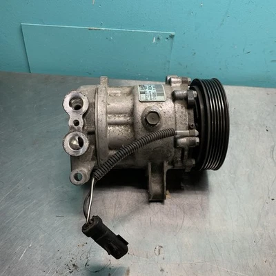 Compresor de aire acondicionado OEM 00-01 DODGE DAKOTA DURANGO V8 4,7 OEM Foto 1 de 4