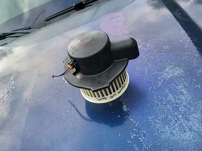 Motor soplador GMC ENVIY 02 03 04 05 06 07 08 09 Foto 1 de 4