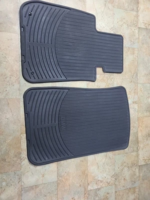 2000-2005 BMW 3 Series E46 325i 323I 330I - Tapete de borracha dianteiro esquerdo fabricante de equipamento original - Imagem 1 de 4
