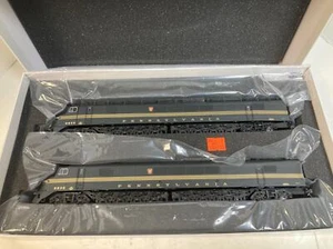 Broadway Limited Imports (BLI) Baldwin Centipede A-A Set PRR 5830A1/5830A2 - Picture 1 of 6