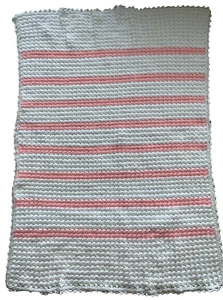 Gehäkelte weiche Baby Mädchen afghanisch rosa weiß Überwurf Krippe Decke 30 x 42" Handarbeit - Bild 1 von 6