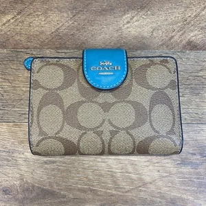 Mini billetera Coach Signature plegable a presión verde sirena azul ¡Muy bonita! - Imagen 1 de 6