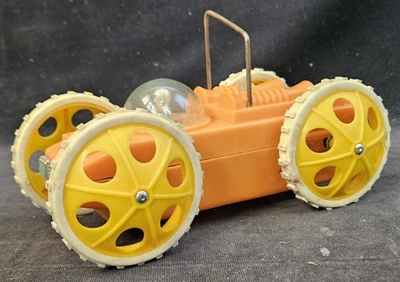 TOMY Flip Over Moon Car Moonbase No.T21 años 70 Hong Kong - Probado Foto 1 de 4