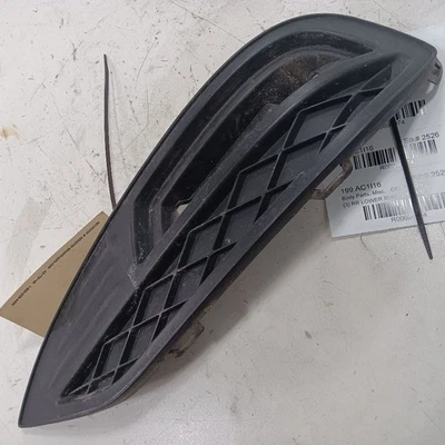 Parachoques trasero derecho pasajero Acura ILX {pestaña de freno} 2016 2017 2018 Foto 1 de 4