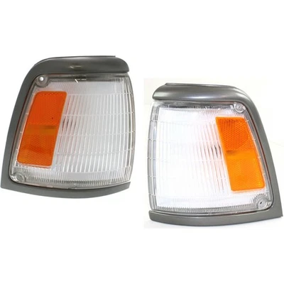 Комплект угловых фар для пикапа Toyota 1992-1995 годов выпуска с лампой со стороны водителя и пассажира - Изображение 1 из 4